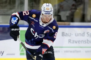 Mark Rassell bleibt bei den Ravensburg Towerstars.